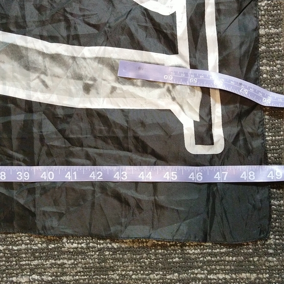 The Who 36x49 sheer tapestry flag - Picture 3 of 4